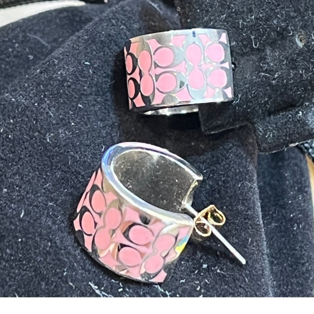 Coach Signature C Bangle Bracelet & Earrings - Silver and Pink - EUC - Picture 2 of 16